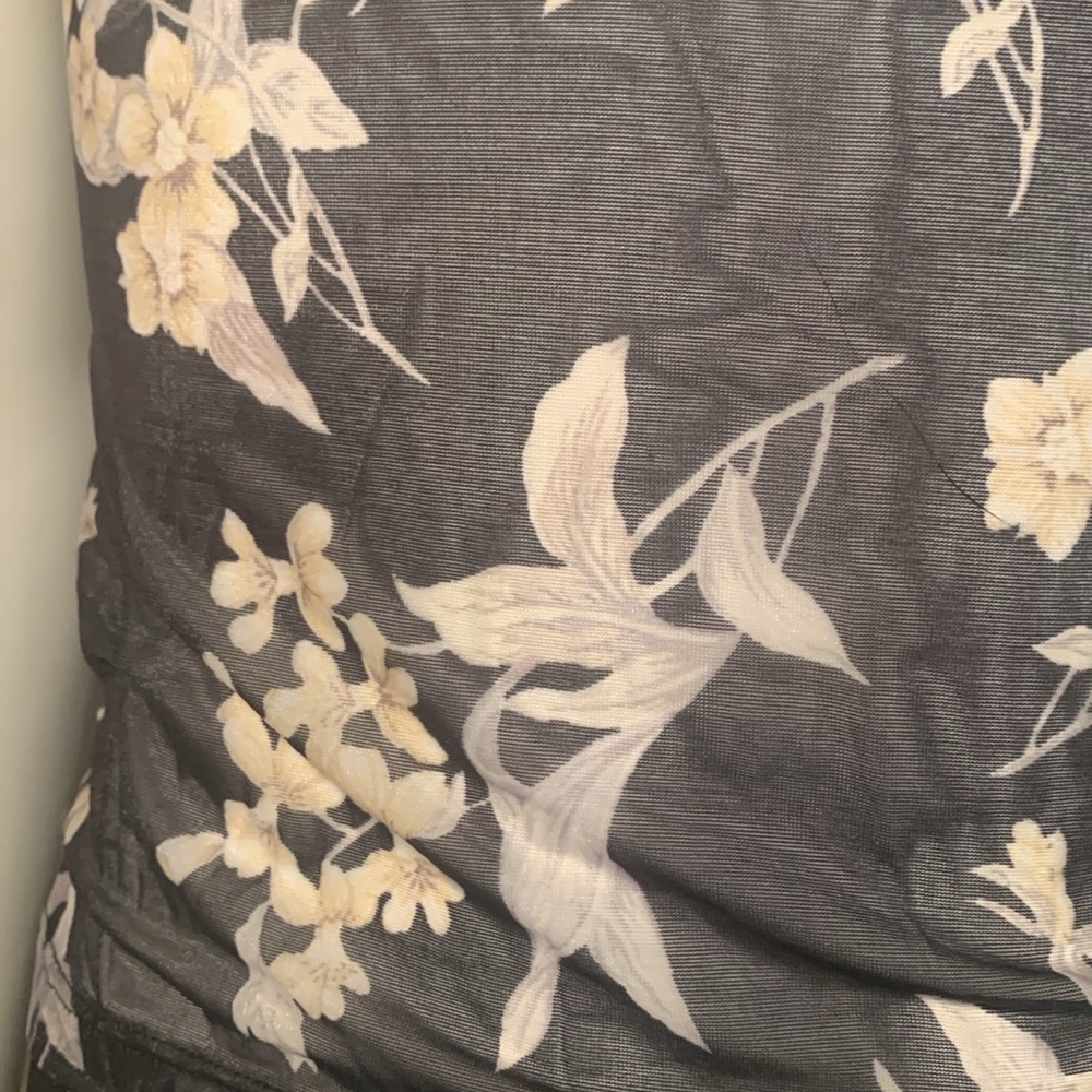 Sheer floral cami, black with gray & cream Small - Picture 4 of 5